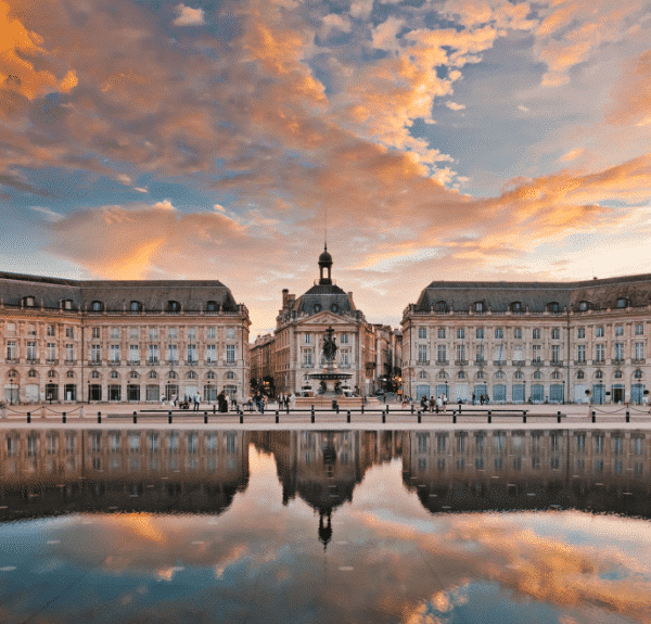 Miroir d&rsquo;eau place de la bourse